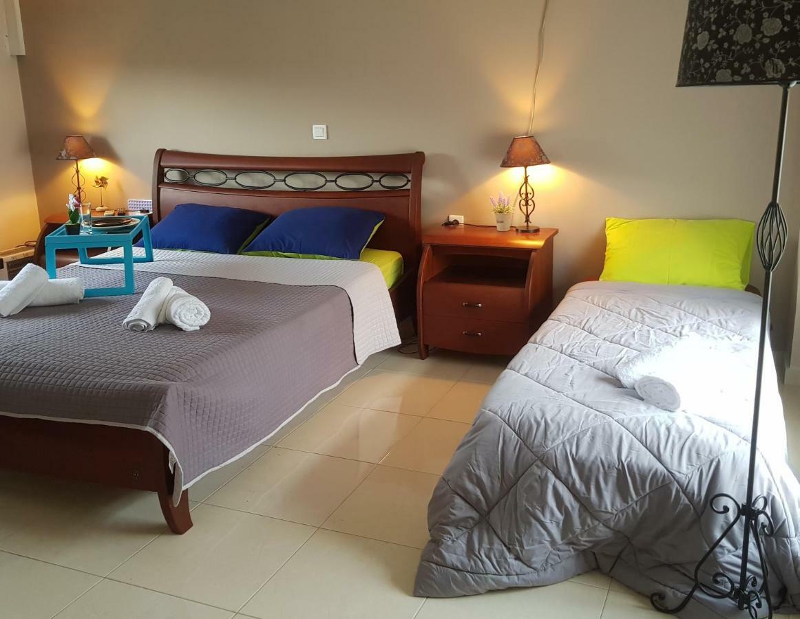 Appartamento Seaside Kalamata Esterno foto